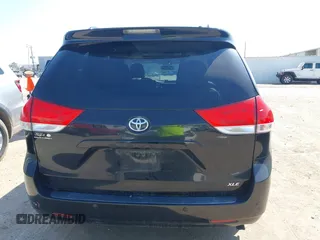 2014 Toyota Sienna XLE with VIN 5TDYK3DC2ES492554, listed as a IAAI auction lot 41685109 with 196,619 mi miles and . Bid and sale history available at DreamBid. Image 16.