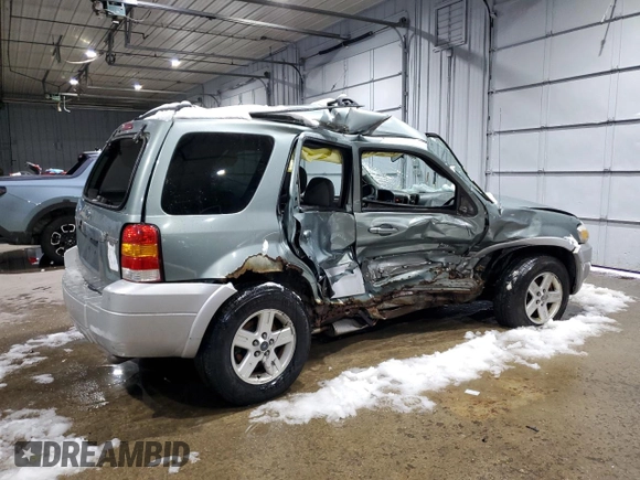 2005 Ford Escape Hybrid with VIN 1FMCU96H55KB87200, listed as a Copart auction lot 44643455 with Not provided miles and Salvage title. Bid and sale history available at DreamBid. Image 3.