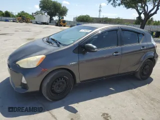 2012 Toyota Prius c One with VIN JTDKDTB38C1525411, listed as a Copart auction lot 52160395 with 189,625 mi miles and Salvage Title. Bid and sale history available at carsss.com. Image 1.