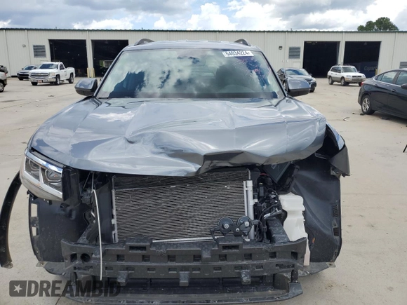 2022 Volkswagen Atlas SE with VIN 1V2WP2CA8NC552405, listed as a Copart auction lot 64034224 with 26,759 mi miles and Clean title. Bid and sale history available at DreamBid. Image 5.
