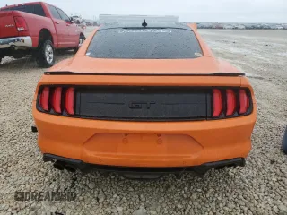 2021 Ford Mustang GT z VIN 1FA6P8CF9M5101492, wystawiony jako Copart lot #45208895 z przebiegiem Nie podano mil oraz Szkody całkowita. Historia ofert i sprzedaży dostępna na DreamBid. Obrazek 6.