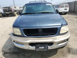 1998 Ford Expedition XLT with VIN 1FMRU17L8WLA61813, listed as a Copart auction lot 64687765 with 200,502 mi miles and Salvage title. Bid and sale history available at DreamBid. Image 5.