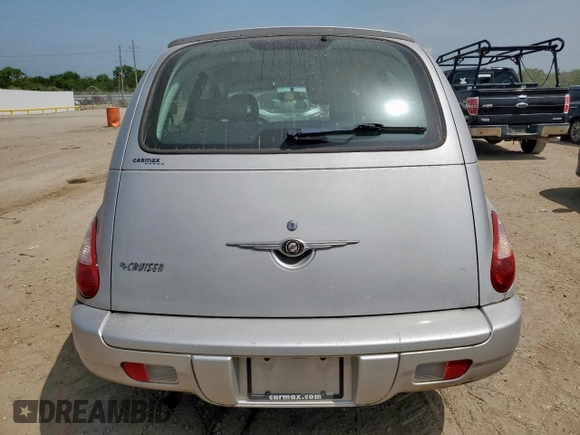 2008 Chrysler PT Cruiser z VIN 3A8FY48B08T106813, wystawiony jako Copart lot #63234445 z przebiegiem 62 105 mil mil oraz Czysty tytuł • Clean title. Historia ofert i sprzedaży dostępna na DreamBid. Obrazek 6.