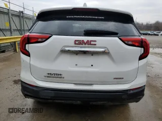 2020 GMC Terrain SLE z VIN 3GKALTEV2LL143092, wystawiony jako Copart lot #46863355 z przebiegiem 47 666 mil mil oraz Szkody całkowita. Historia ofert i sprzedaży dostępna na DreamBid. Obrazek 6.