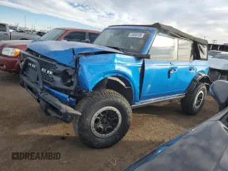 2021 Ford Bronco with VIN 1FMEE5DP9MLA96464, listed as a Copart auction lot 43830135 with 5,211 mi miles and Salvage Title. Bid and sale history available at DreamBid. Image 1.