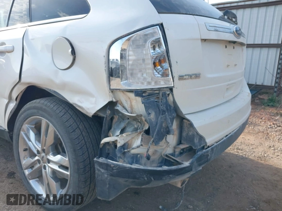 2013 Ford Edge Limited with VIN 2FMDK3KC4DBC37529, listed as a IAAI auction lot 41895009 with 122,041 mi miles. Bid and sale history available at carsss.com. Image 6.