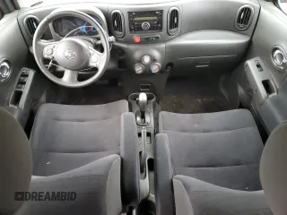 2013 Nissan Cube SL z VIN JN8AZ2KR5DT301373, wystawiony jako Copart lot #84353874 z przebiegiem 77 338 mil mil oraz Nie do naprawy • Non repairable. Historia ofert i sprzedaży dostępna na DreamBid. Obrazek 8.