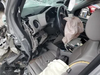 2015 Honda Pilot EX-L with VIN 5FNYF4H50FB064607, listed as a Copart auction lot 88667545 with Not Provided miles and Salvage Title. Bid and sale history available at carsss.com. Image 8.