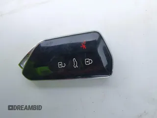 2023 Volkswagen ID.4 Pro S z VIN 1V2GNPE80PC006590, wystawiony jako IAAI lot #42178241 z przebiegiem 17 177 mil mil oraz . Historia ofert i sprzedaży dostępna na DreamBid. Obrazek 11.