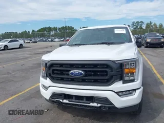 2021 Ford F-150 XL z VIN 1FTFW1E86MFC44784, wystawiony jako IAAI lot #40562636 z przebiegiem 56 427 mil mil oraz . Historia ofert i sprzedaży dostępna na DreamBid. Obrazek 12.