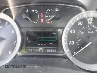 2014 Nissan Sentra SR z VIN 3N1AB7AP2EY223465, wystawiony jako IAAI lot #42371243 z przebiegiem 95 926 mil mil oraz . Historia ofert i sprzedaży dostępna na DreamBid. Obrazek 7.