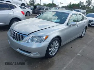 2007 Lexus LS 460 z VIN JTHBL46F875014386, wystawiony jako IAAI lot #41946333 z przebiegiem 134 574 mil mil oraz . Historia ofert i sprzedaży dostępna na DreamBid. Obrazek 18.