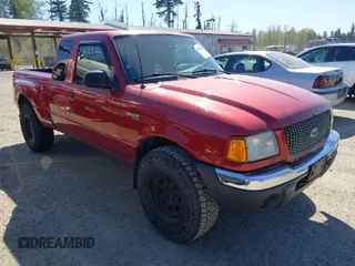 2001 Ford Ranger XL Fleet with VIN 1FTZR15E51PA28442, listed as a IAAI auction lot 42082931 with 167,209 mi miles. Bid and sale history available at carsss.com. Image 1.