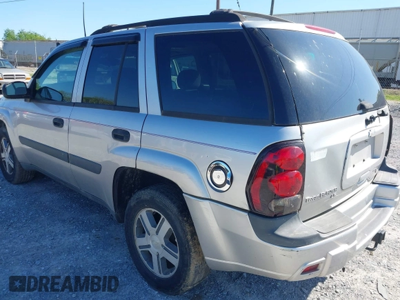 2005 Chevrolet TrailBlazer LT with VIN 1GNDT13SX52297180, listed as a IAAI auction lot 41986574 with 1 mi miles. Bid and sale history available at carsss.com. Image 3.