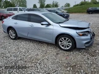 2018 Chevrolet Malibu LT z VIN 1G1ZD5ST5JF127009, wystawiony jako Copart lot #57297535 z przebiegiem 89 575 mil mil oraz Czysty tytuł • Clean title. Historia ofert i sprzedaży dostępna na DreamBid. Obrazek 4.