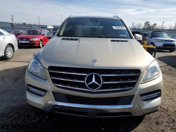 2012 Mercedes-Benz M-Class ML 350 BlueTEC with VIN 4JGDA2EB4CA081311, listed as a Copart auction lot 46606585 with NaN miles and Clean Title. Bid and sale history available at carsss.com. Image 5.