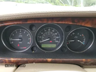 2008 Jaguar XJ Vanden Plas with VIN SAJWA82BX8SH27607, listed as a Copart auction lot 60913674 with 51,951 mi miles and Salvage Title. Bid and sale history available at carsss.com. Image 9.