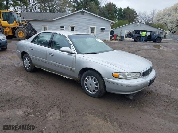 2002 Buick Century Custom with VIN 2G4WS52J921241503, listed as a IAAI auction lot 42016253 with 156,000 mi miles. Bid and sale history available at carsss.com. Image 1.