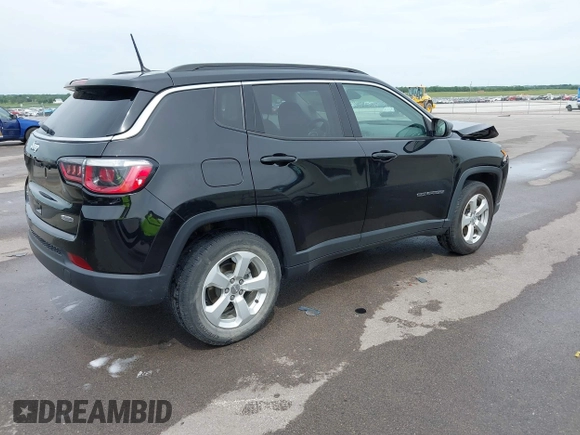 2018 Jeep Compass Latitude z VIN 3C4NJDBB7JT232821, wystawiony jako IAAI lot #42509561 z przebiegiem 142 526 mil mil oraz . Historia ofert i sprzedaży dostępna na DreamBid. Obrazek 4.
