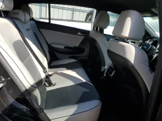 2018 Kia Sportage EX z VIN KNDPN3AC8J7450904, wystawiony jako Copart lot #76091074 z przebiegiem 104 850 mil mil oraz Szkoda całkowita • Salvage title. Historia ofert i sprzedaży dostępna na DreamBid. Obrazek 11.