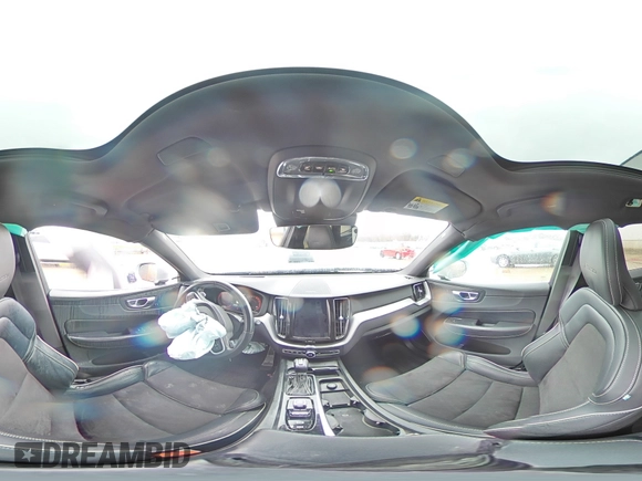 2019 Volvo XC60 R-Design z VIN LYVA22RM1KB278556, wystawiony jako Copart lot #84701704 z przebiegiem 50 721 mil mil oraz Nie do naprawy • Non repairable. Historia ofert i sprzedaży dostępna na DreamBid. Obrazek 15.
