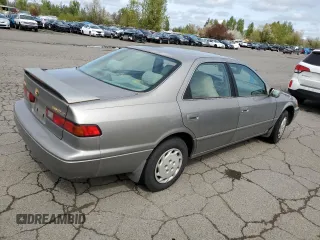 1997 Toyota Camry LE z VIN 4T1BG22K7VU110392, wystawiony jako Copart lot #51443345 z przebiegiem Nie podano mil oraz Szkoda całkowita • Salvage title. Historia ofert i sprzedaży dostępna na DreamBid. Obrazek 3.