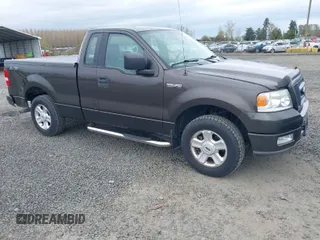 2005 Ford F-150 XL with VIN 1FTRF12215KB97962, listed as a IAAI auction lot 42000415 with 1 mi miles. Bid and sale history available at carsss.com. Image 1.