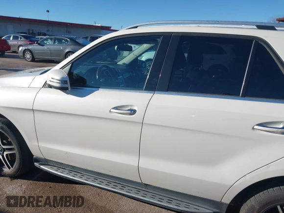 2013 Mercedes-Benz M 350 with VIN 4JGDA2EB5DA143493, listed as a IAAI auction lot 41290758 with 181,787 mi miles and . Bid and sale history available at DreamBid. Image 14.
