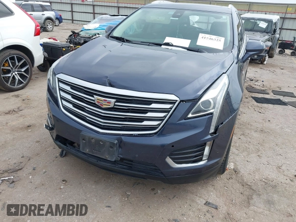 2018 Cadillac XT5 Luxury FWD with VIN 1GYKNCRS3JZ142575, listed as a IAAI auction lot 41546325 with 220,513 mi miles. Bid and sale history available at carsss.com. Image 6.