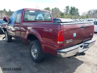 2006 Ford Super Duty F-250 XL with VIN 1FTSX21P66EC22498, listed as a IAAI auction lot 42020443 with 138,999 mi miles. Bid and sale history available at carsss.com. Image 3.