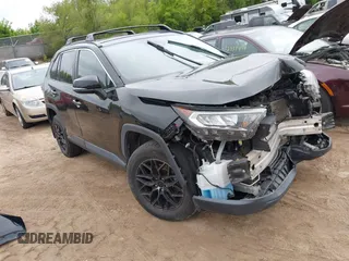 2020 Toyota RAV4 XLE z VIN 2T3P1RFV1LC062236, wystawiony jako IAAI lot #42324601 z przebiegiem 85 556 mil mil oraz . Historia ofert i sprzedaży dostępna na DreamBid. Obrazek 1.
