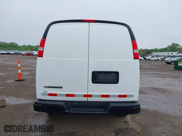 2024 Chevrolet Express Cargo with VIN 1GCWGAFP0R1250412, listed as a IAAI auction lot 42251682 with 9,199 mi miles and . Bid and sale history available at DreamBid. Image 17.