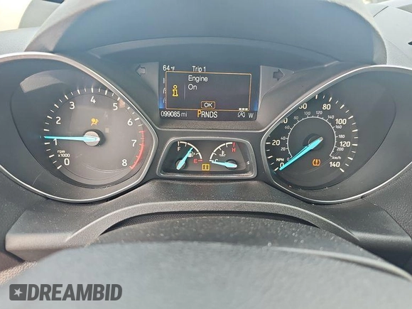 2017 Ford Escape SE z VIN 1FMCU9GD0HUD44281, wystawiony jako IAAI lot #42573170 z przebiegiem 99 085 mil mil oraz . Historia ofert i sprzedaży dostępna na DreamBid. Obrazek 6.