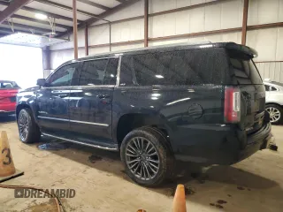 2018 GMC Yukon XL SLT with VIN 1GKS2GKC1JR369793, listed as a Copart auction lot 50399995 with 0 mi miles and Salvage Title. Bid and sale history available at carsss.com. Image 2.
