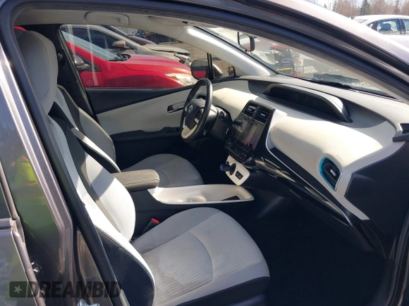 2016 Toyota Prius Four with VIN JTDKARFU7G3516014, listed as a IAAI auction lot 41671300 with 175,745 mi miles. Bid and sale history available at carsss.com. Image 5.