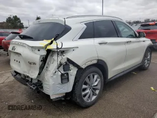 2019 Infiniti QX50 LUXE with VIN 3PCAJ5M38KF139042, listed as a Copart auction lot 41041643 with 53,668 mi miles. Bid and sale history available at carsss.com. Image 3.