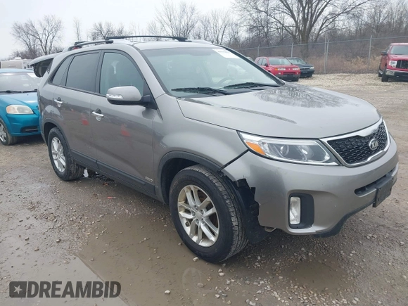2015 Kia Sorento LX with VIN 5XYKTDA60FG649259, listed as a IAAI auction lot 41935821 with 161,046 mi miles and . Bid and sale history available at DreamBid. Image 1.