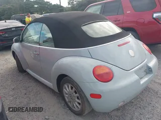 2005 Volkswagen Beetle GLS with VIN 3VWCM31Y25M368821, listed as a IAAI auction lot 42677106 with 124,888 mi miles and . Bid and sale history available at DreamBid. Image 3.