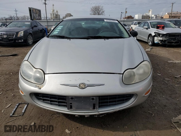 2001 Chrysler Concorde LX z VIN 2C3HD46R01H597205, wystawiony jako Copart lot #42805965 z przebiegiem 63 464 mil mil oraz Tytuł czysty. Historia ofert i sprzedaży dostępna na DreamBid. Obrazek 5.