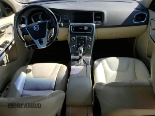 2015 Volvo V60 T5 Drive-E Premier with VIN YV126MEB8F1190765, listed as a Copart auction lot 51033025 with 145,791 mi miles and Clean Title. Bid and sale history available at carsss.com. Image 8.