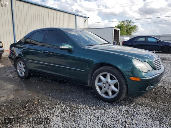 2001 Mercedes-Benz C 320 with VIN WDBRF64J21F029346, listed as a Copart auction lot 50622475 with 82,100 mi miles and Salvage Title. Bid and sale history available at carsss.com. Image 4.