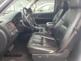 2007 GMC Sierra 1500 SLT z VIN 3GTEK13M07G552043, wystawiony jako Copart lot #54608975 z przebiegiem 279 180 mil mil oraz Szkoda całkowita • Salvage title. Historia ofert i sprzedaży dostępna na DreamBid. Obrazek 7.