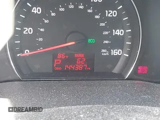 2014 Kia Sorento LX with VIN 5XYKTCA65EG467436, listed as a IAAI auction lot 42177293 with 144,387 mi miles. Bid and sale history available at carsss.com. Image 7.