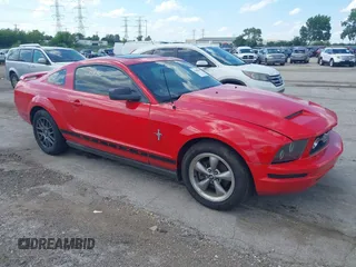 2006 Ford Mustang Standard with VIN 1ZVFT80N665191086, listed as a IAAI auction lot 42608430 with 150,277 mi miles and . Bid and sale history available at DreamBid. Image 1.