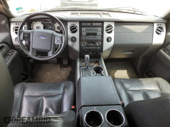 2011 Ford Expedition Limited with VIN 1FMJU2A56BEF45345, listed as a Copart auction lot 58817895 with 196,164 mi miles and Non repairable. Bid and sale history available at DreamBid. Image 8.