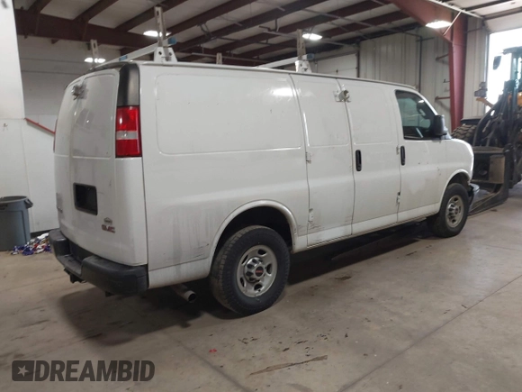 2017 GMC Savana Cargo z VIN 1GTW7AFG9H1150162, wystawiony jako IAAI lot #41601460 z przebiegiem 112 453 mil mil oraz . Historia ofert i sprzedaży dostępna na DreamBid. Obrazek 4.