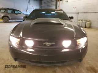 2012 Ford Mustang GT z VIN 1ZVBP8FF8C5229724, wystawiony jako Copart lot #44511305 z przebiegiem 100 214 mil mil oraz Szkoda całkowita • Salvage title. Historia ofert i sprzedaży dostępna na DreamBid. Obrazek 5.