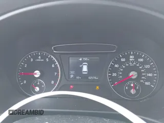2019 Kia Sorento LX z VIN 5XYPG4A58KG565461, wystawiony jako IAAI lot #42099618 z przebiegiem 42 574 mil mil oraz . Historia ofert i sprzedaży dostępna na DreamBid. Obrazek 7.