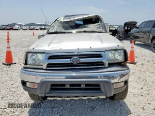 1999 Toyota 4Runner SR5 with VIN JT3GN86R4X0119012, listed as a Copart auction lot 57800565 with 237,774 mi miles and Salvage title. Bid and sale history available at DreamBid. Image 5.