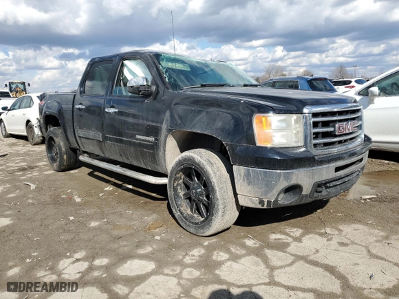 2012 GMC Sierra 1500 SLE with VIN 3GTP2VE78CG224581, listed as a Copart auction lot 46587475 with 131,403 mi miles and Salvage Title. Bid and sale history available at carsss.com. Image 4.
